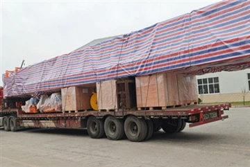 75-tonluk Çift kirişli Köprülü Vinç Suudi Arabistan, Dammam'a Gönderildi